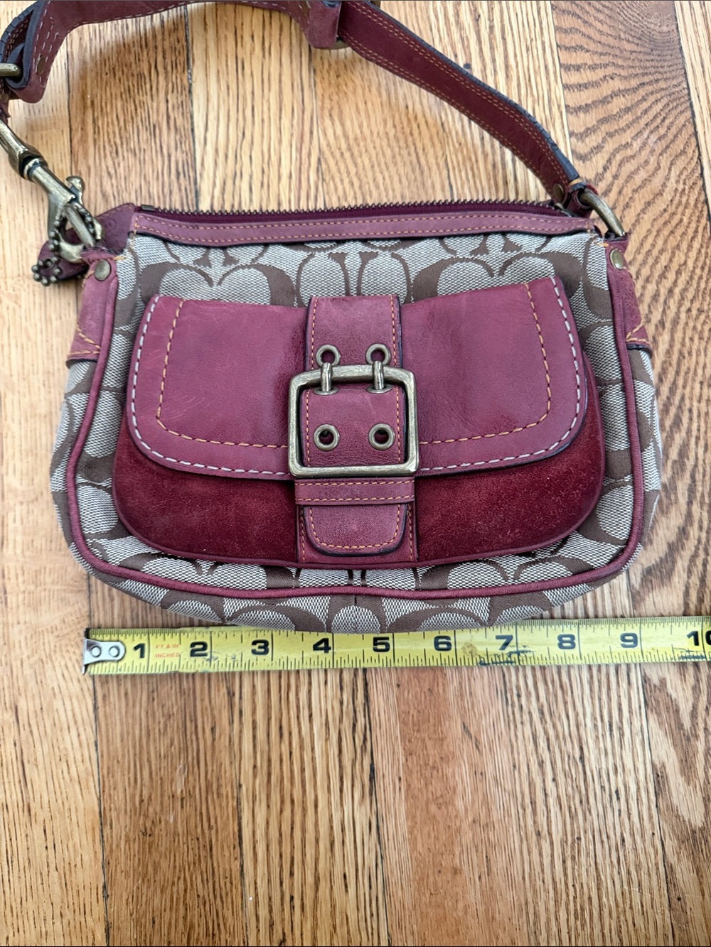 Coach Burgundy Canvas Shoulder Bag with Leather Buckle Pocket 7061 vintage mini - Picture 8 of 9